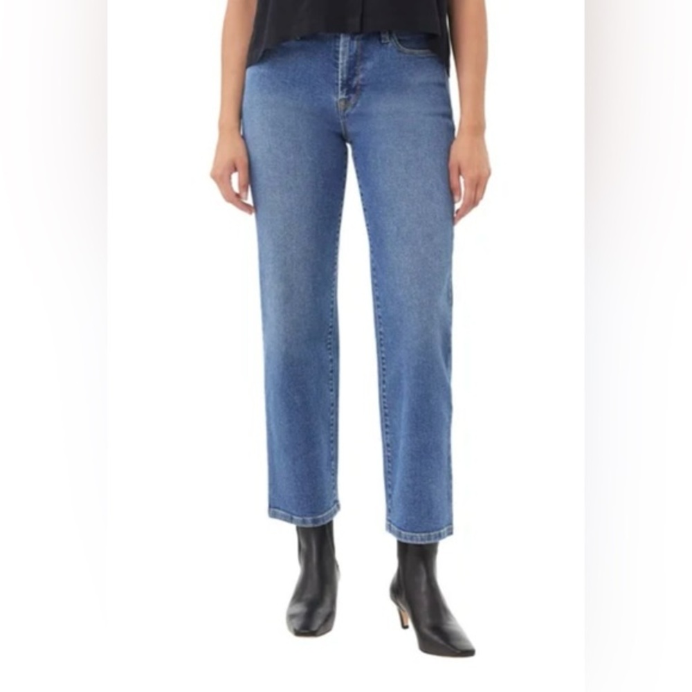 Kensie Women's Straight Leg Jean NWOT